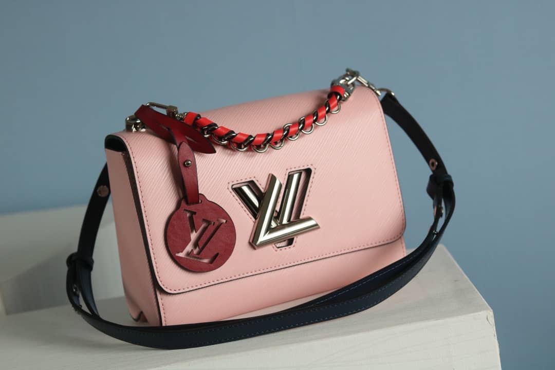 Best Replica LV Tote Dupe Twist MM Crossbody Bag Replica Pink M50305 - Colareps