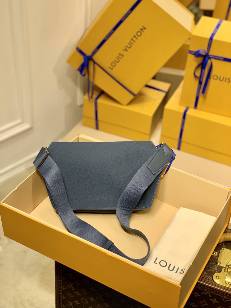 Best Replica Louis Vuitton New Sling Aerogram M59625 Replica Shoulder Bag - Colareps