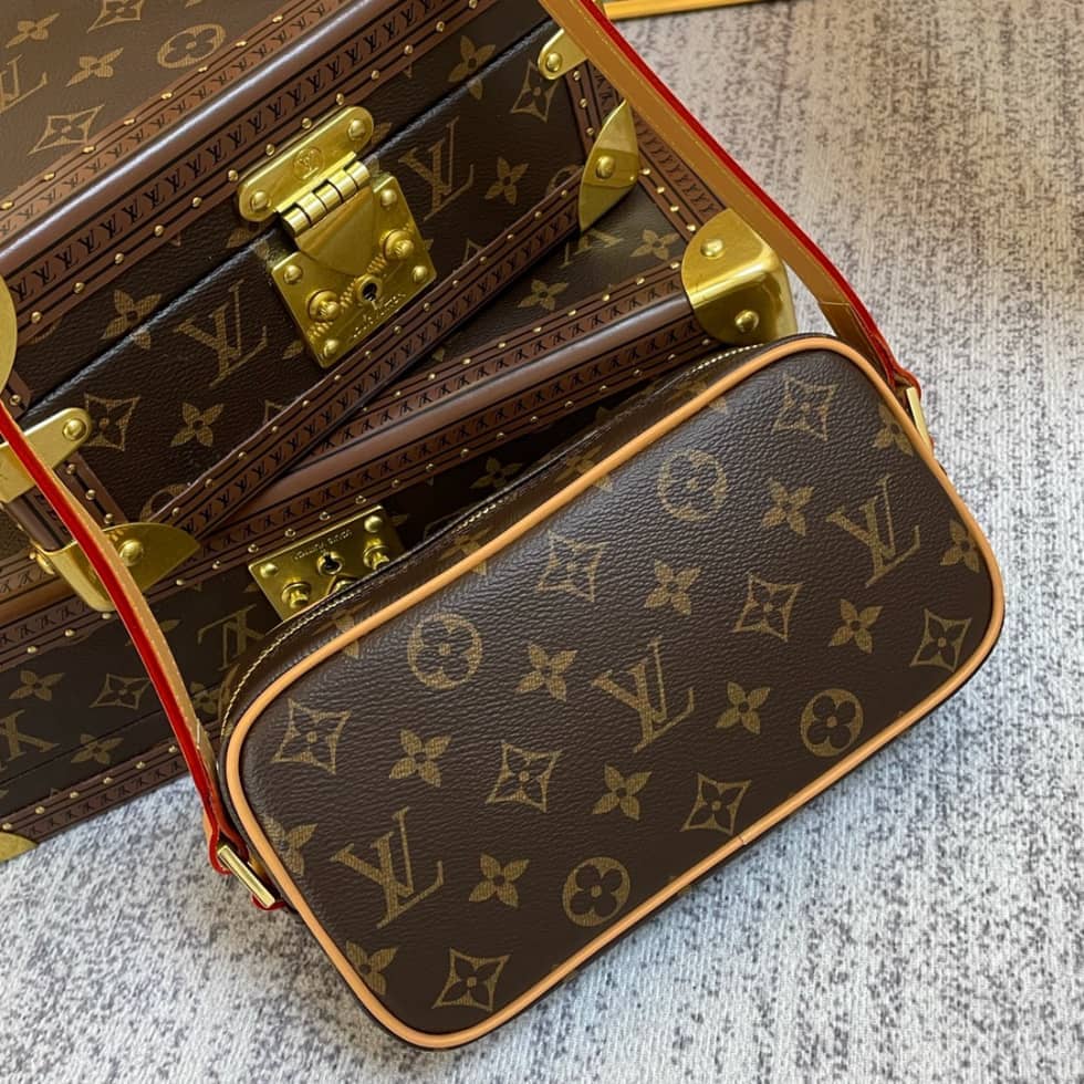 Best Replica Louis Vuitton Pochette Cite M51183 Replica Shoulder Bag - Colareps