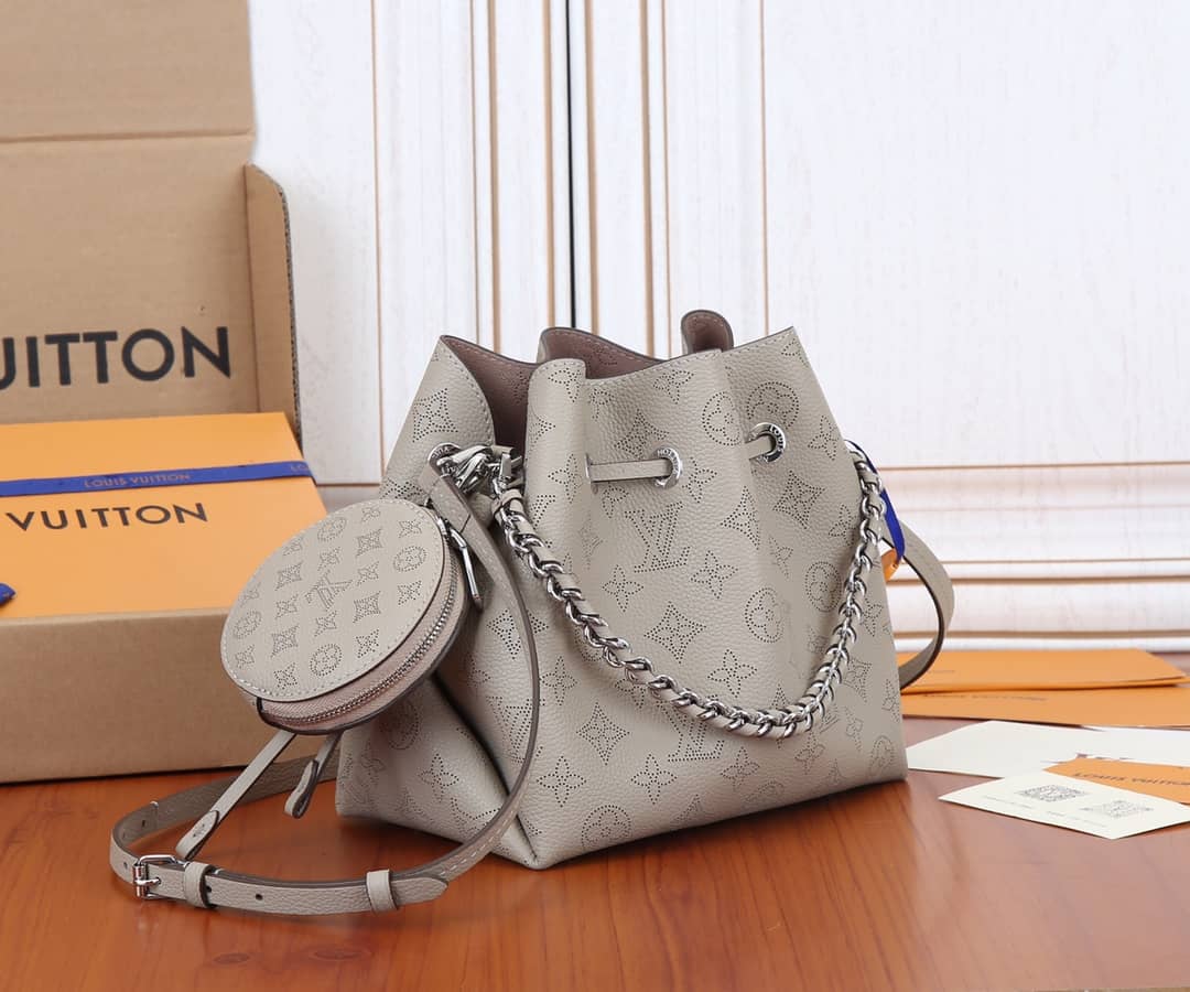 Best Replica Louis Vuitton Bella Leather Replica Shoulder Bag Gray M57070 - Colareps