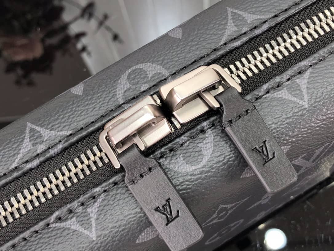 L0vis Vvtt0n Horizon Clutch Monogram Eclipse Canvas Replica M45579