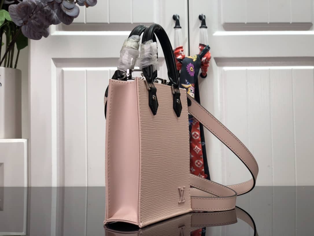 Best Replica Louis Vuitton Petit Sac Plat Flat Shoulder Bag Replica Pink M80169 - Colareps