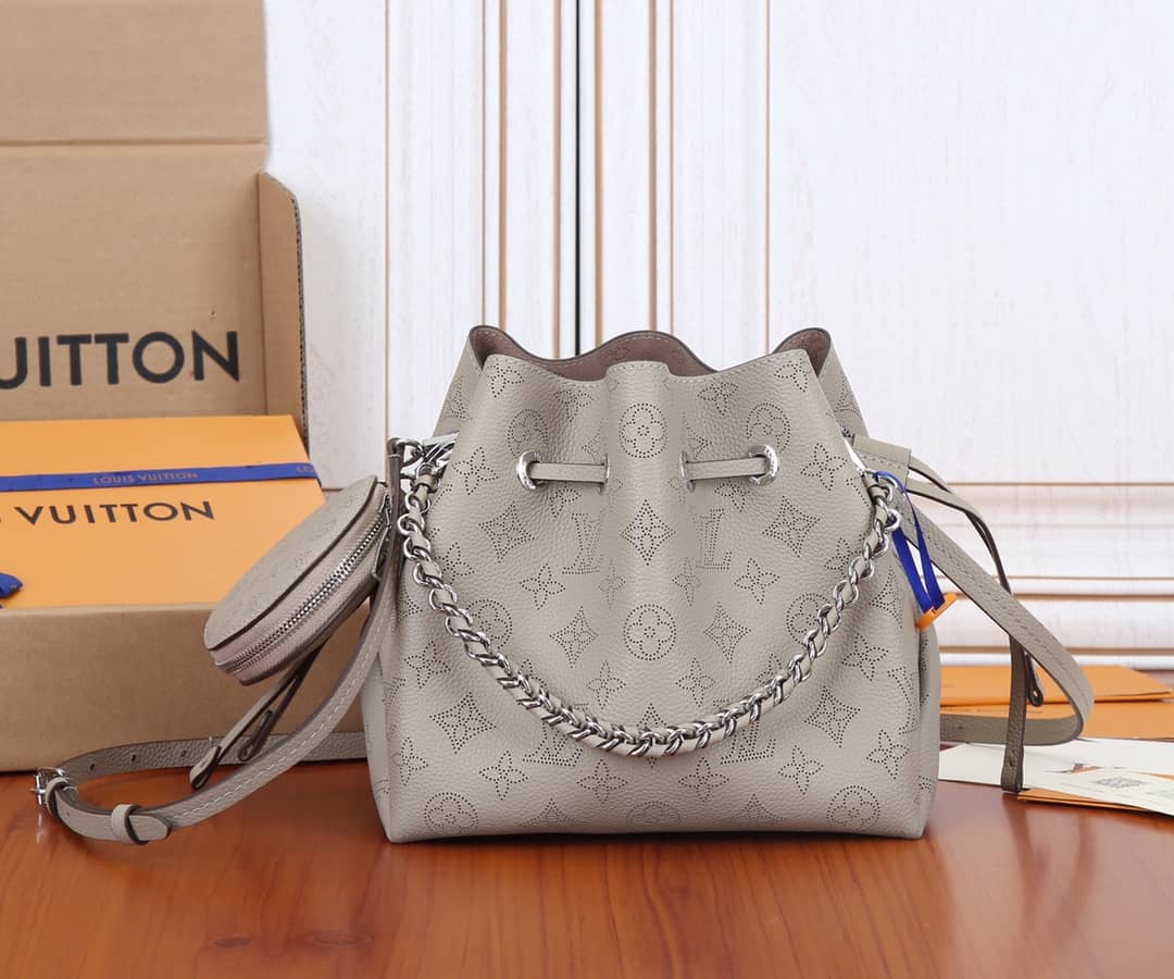 Best Replica Louis Vuitton Bella Leather Replica Shoulder Bag Gray M57070 - Colareps