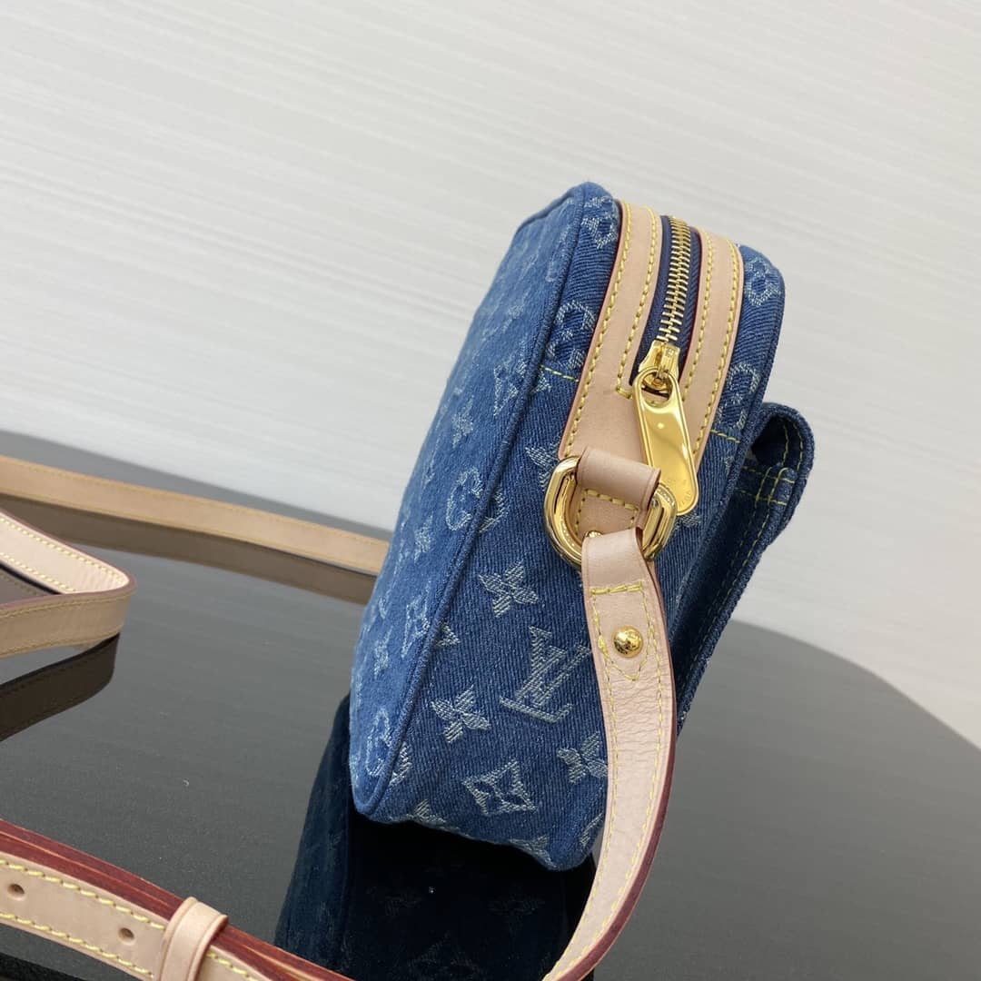 Best Replica Louis Vuittton Denim Monogram Vachetta Trim Camera Bag - Colareps