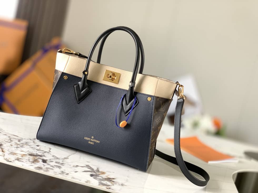 Best Replica Louis Vuitton On My Side MM Noir M53823 Replica Shoulder Bag - Colareps