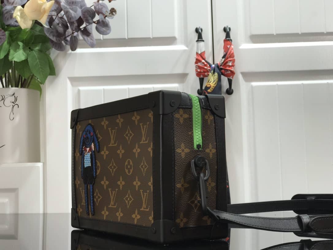 Best Replica Louis Vuitton Soft Trunk Monogram Canvas Replica Bag M45619 - Colareps