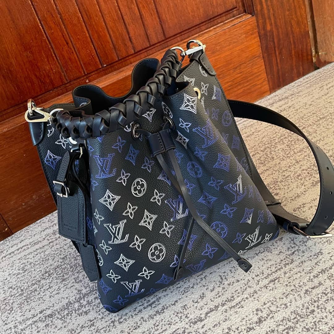 Best Replica Louis Vuitton Mahina Perforated Calfskin Muria Dark Blue M59554 Replica Bucket Bag - Colareps