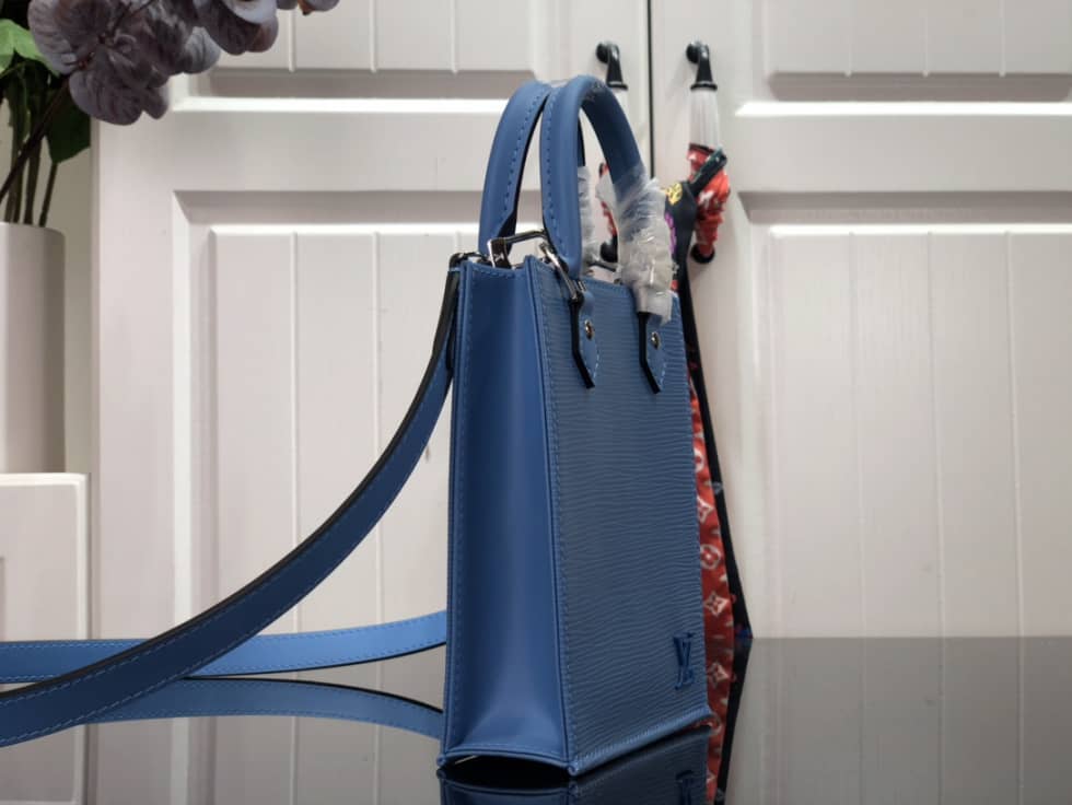 Best Replica Louis Vuitton Sac Plat Leather M80169 Replica Crossbody Bag - Colareps