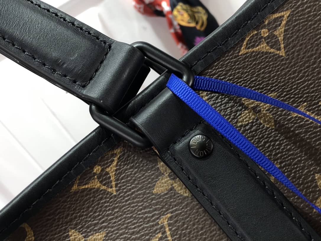 Best Replica Louis Vuitton Weekend GM Monogram Tote Replica M45733 - Colareps