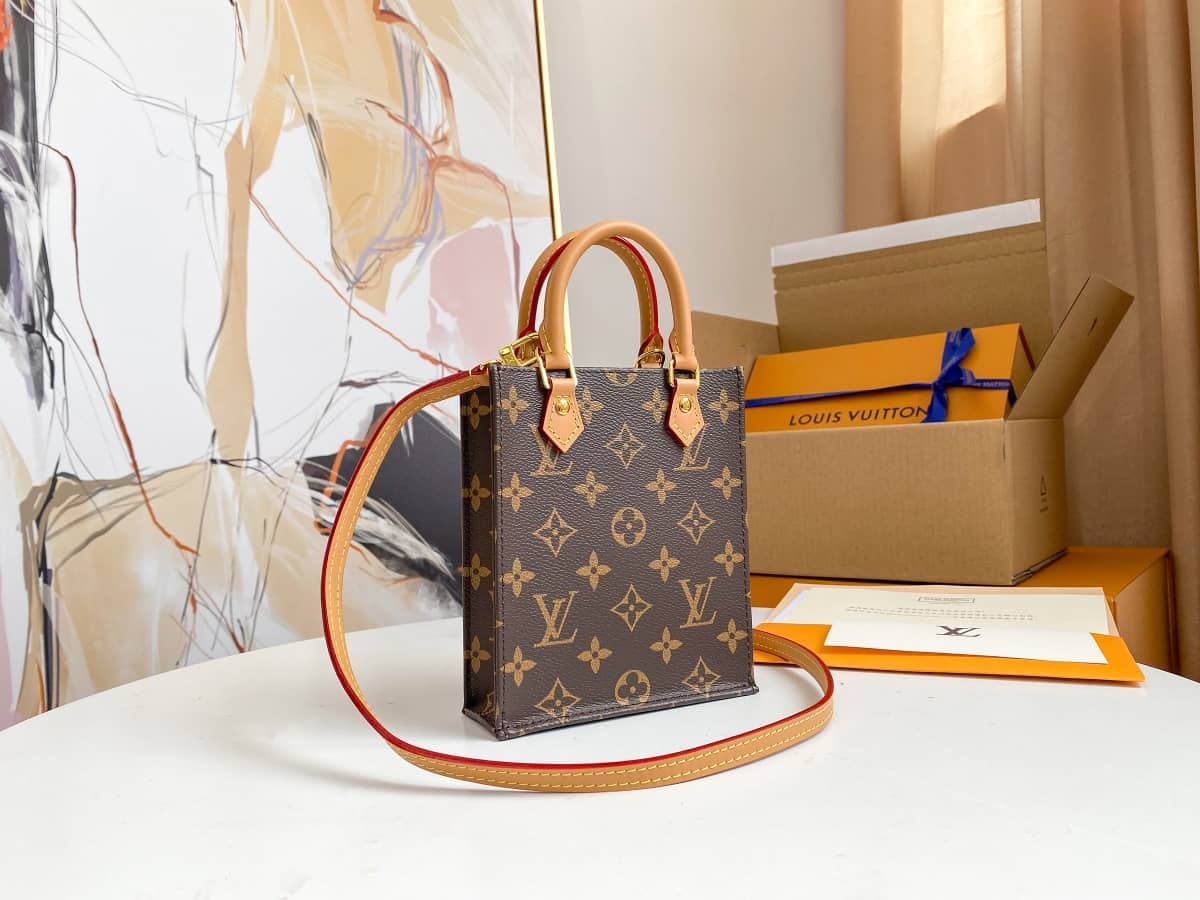 Best Replica Louis Vuitton Monogram Petit Sac Plat 2Way Replica Shoulder Bag M69442 - Colareps