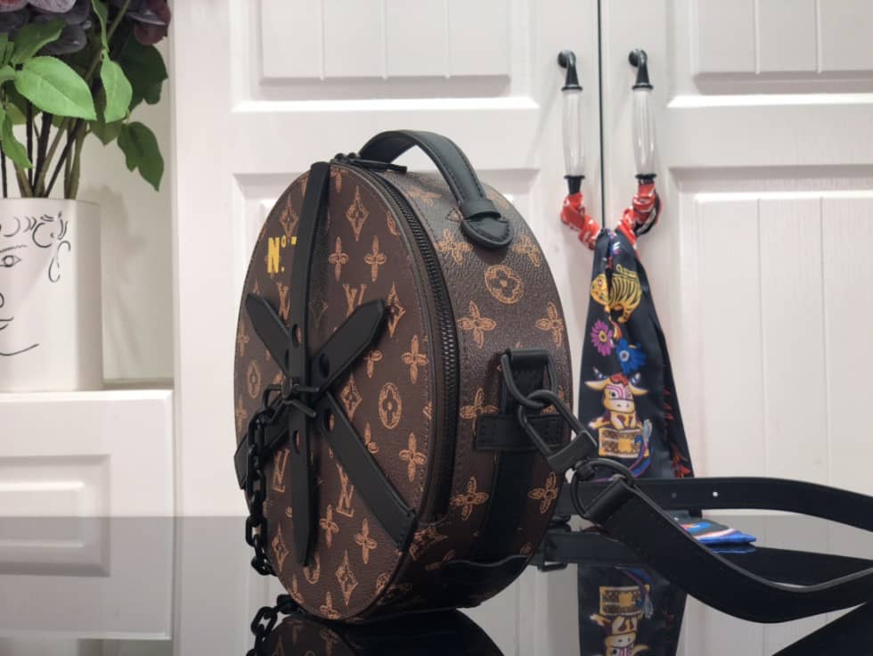 Best Replica Louis Vuitton Wheel Box Monogram Brown M59706 Replica Crossbody Bag - Colareps