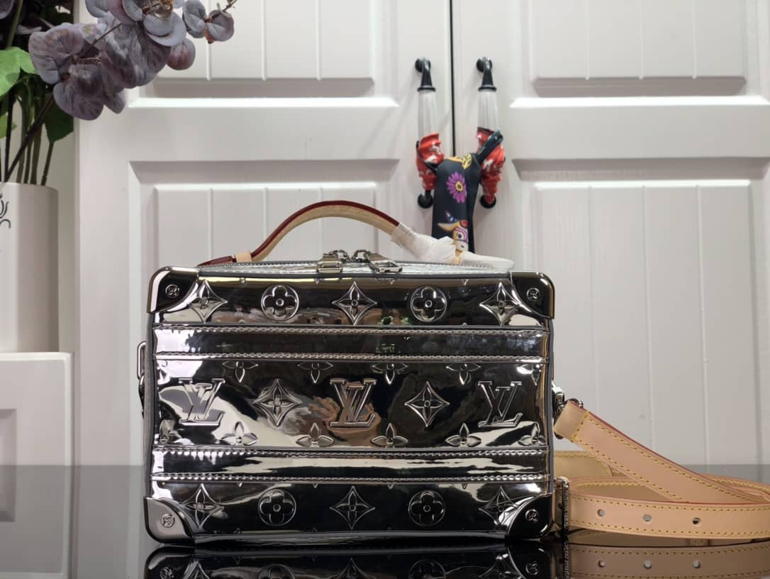 Best Replica Louis Vuitton Mirror Handle Trunk Replica Shoulder Crossbody Bag - Colareps