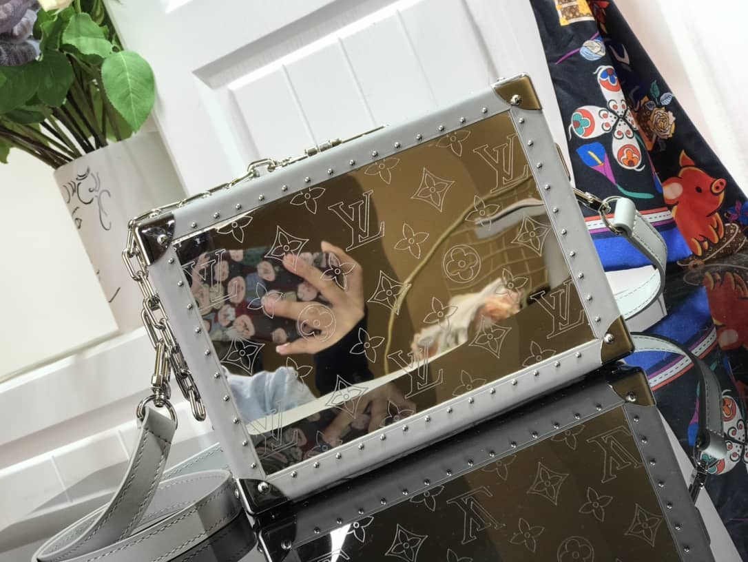 Best Replica Louis Vuitton Monogram Replica Clutch Box Yellow M20233 - Colareps