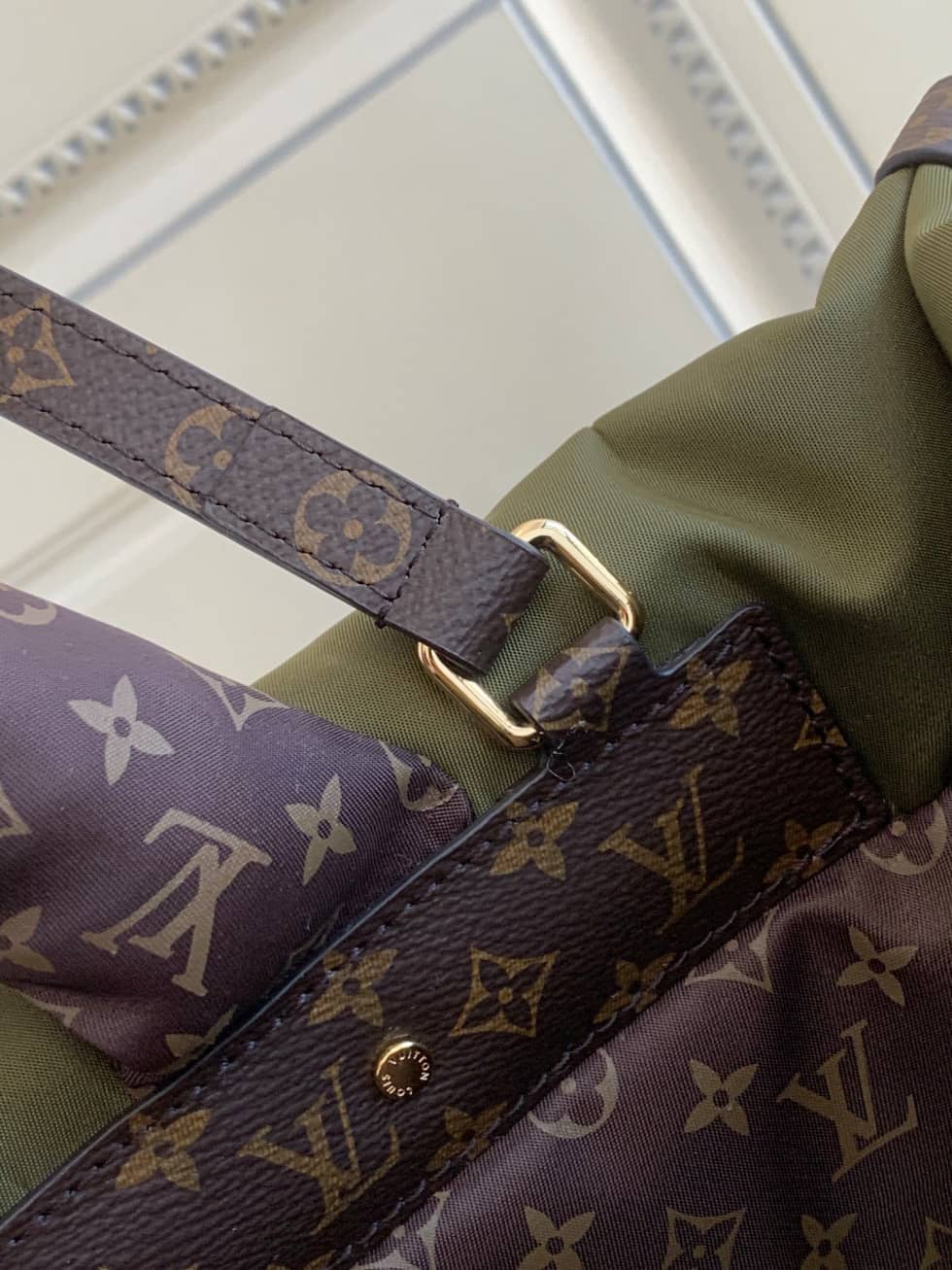 Best Replica Louis Vuitton Onthego GM Nylon Monogram Pilow Giant Green M59007 Replica Tote - Colareps
