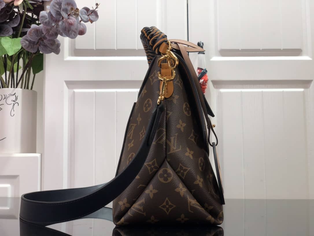 Best Replica Louis Vuitton Beaubourg MM Bag Monogram Canvas Replica M43953 - Colareps