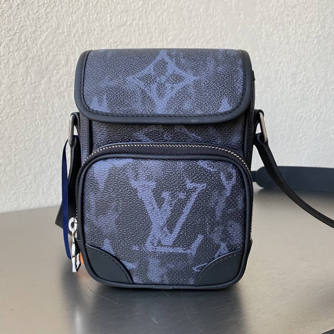 Best Replica Louis Vuitton Monogram Pastel Noir Coated Canvas Replica Bag 69538 - Colareps