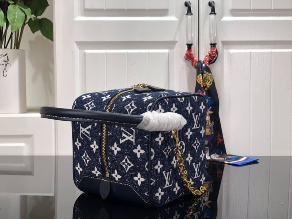 Best Replica Louis Vuitton Square Denim Leather M59611 Replica Bag - Colareps