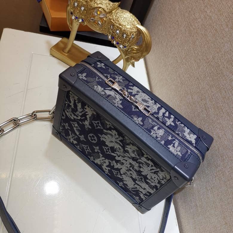 Best Replica Louis Vuitton Soft Trunk Monogram Canvas Replica Bag M57283 - Colareps