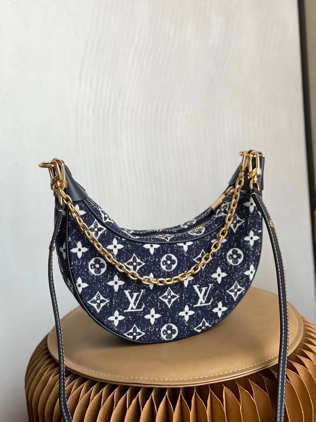 Best Replica Louis Vuitton Denim Loop Bag Blue M81166 Replica Hobo - Colareps