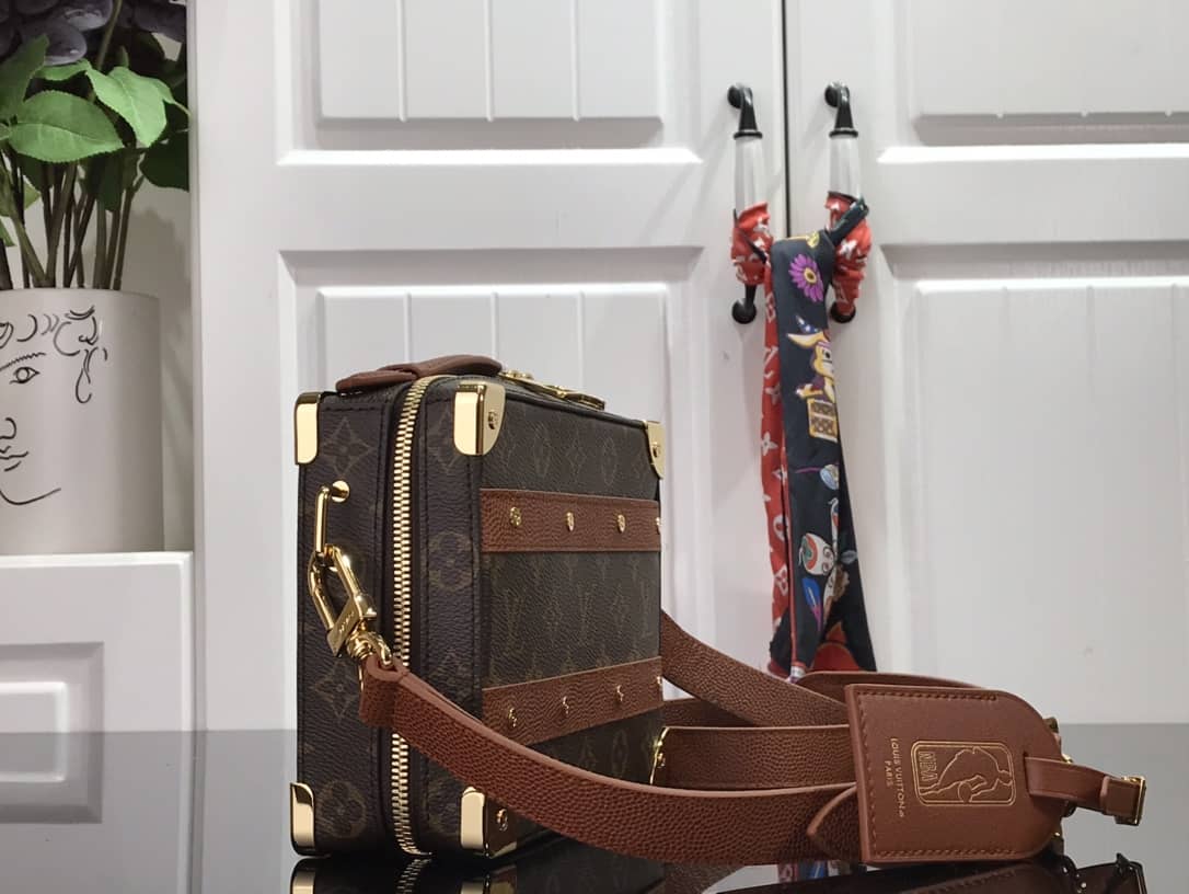 Best Replica Louis Vuitton x NBA Legacy Handle Trunk Monogram Replica Bag M45785 - Colareps