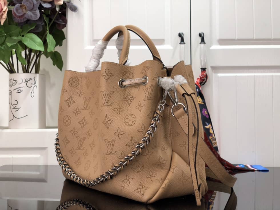 Best Replica Louis Vuitton New Classic City Keepall M59255 Replica Tote - Colareps