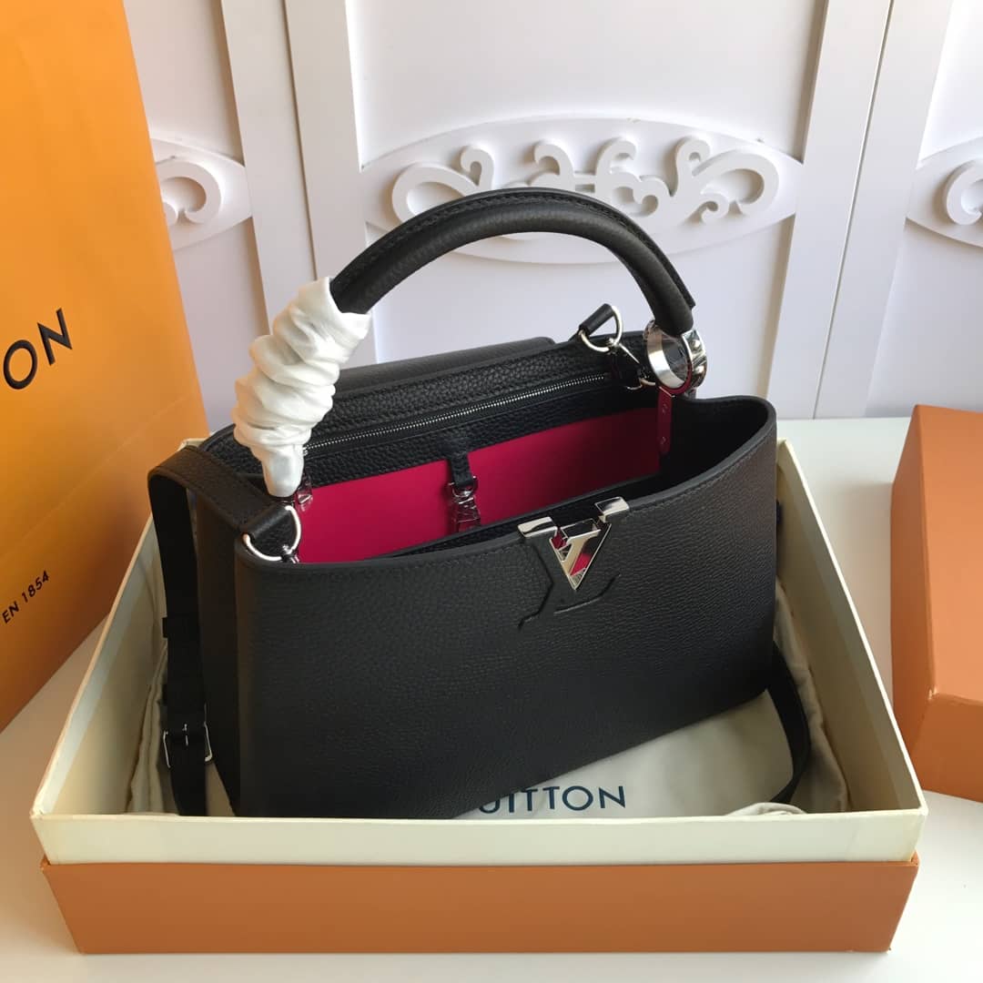 Best Replica Louis Vuitton Capucines PM Taurillon Leather Tote Replica Black M42242 - Colareps