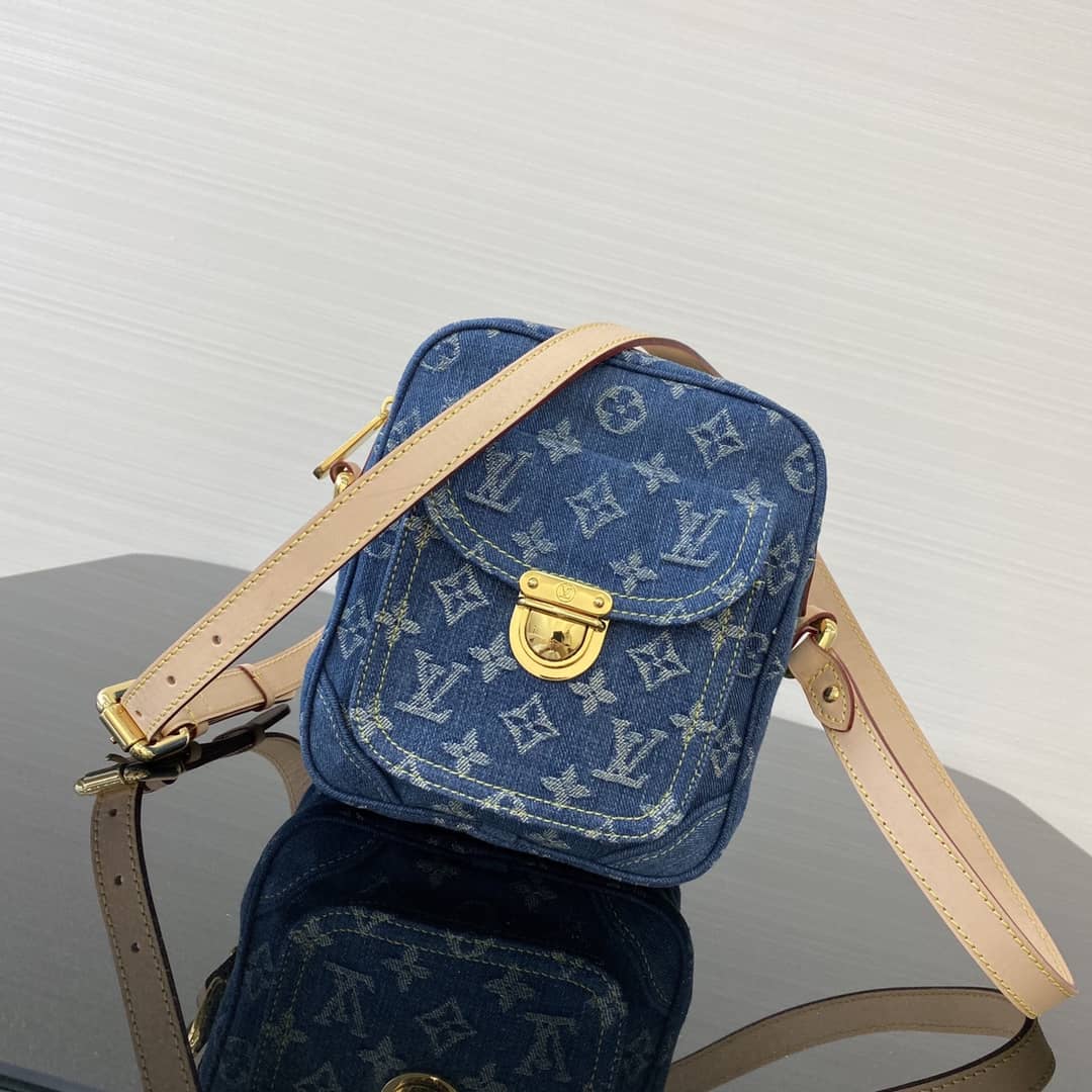 Best Replica Louis Vuittton Denim Monogram Vachetta Trim Camera Bag - Colareps