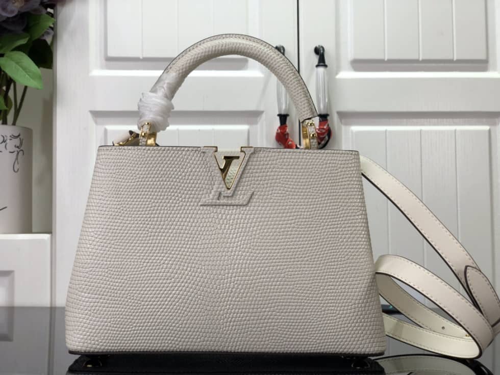 Best Replica Louis Vuitton Capucines BB Collection N98093 Replica Shoulder Bag - Colareps