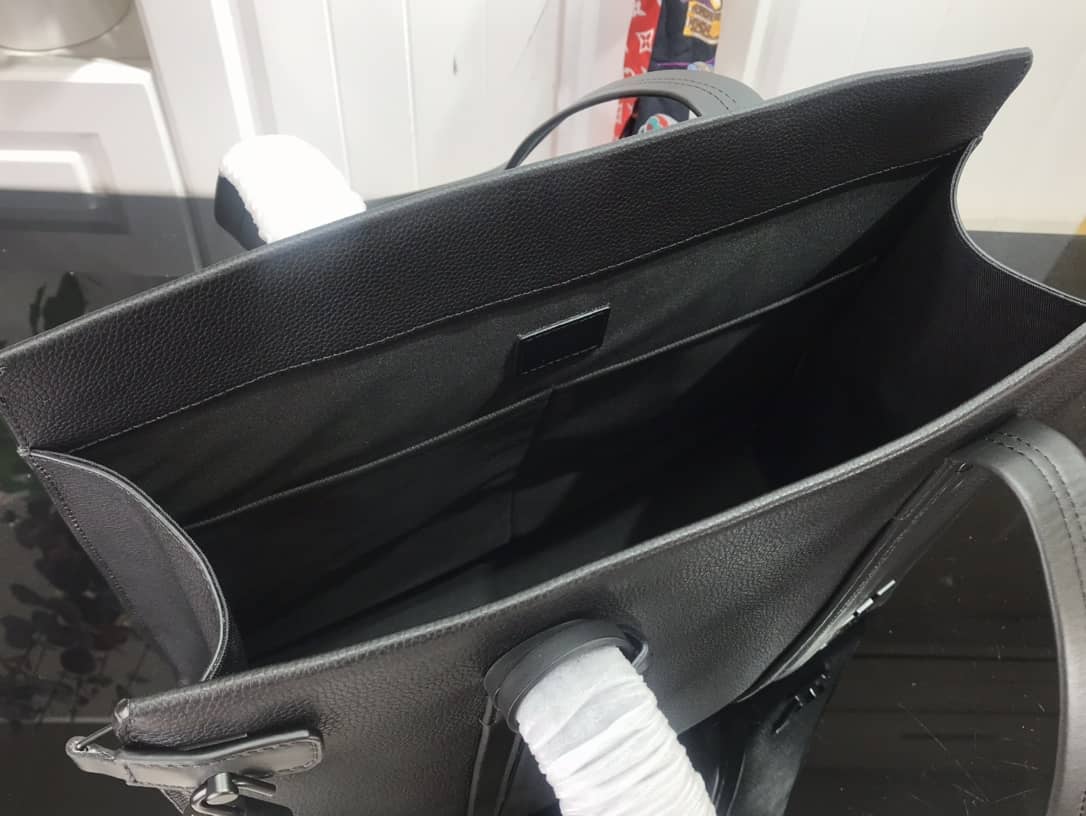 L0vis Vvtt0n Miroir Aerogram Tote Replica M57308