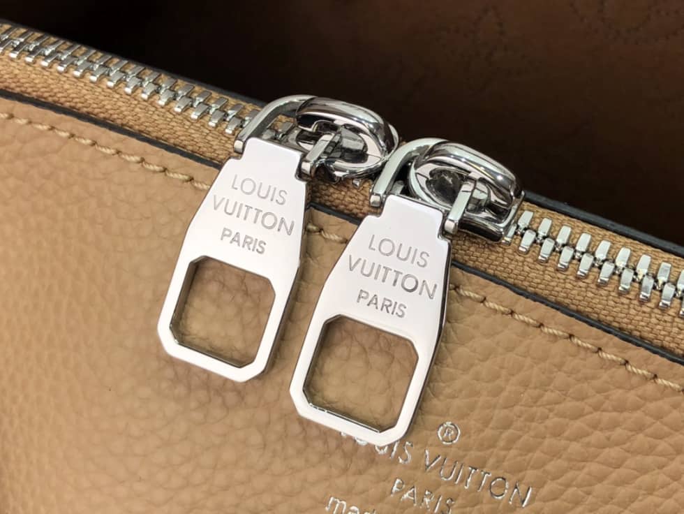 Best Replica Louis Vuitton New Classic City Keepall M59255 Replica Tote - Colareps