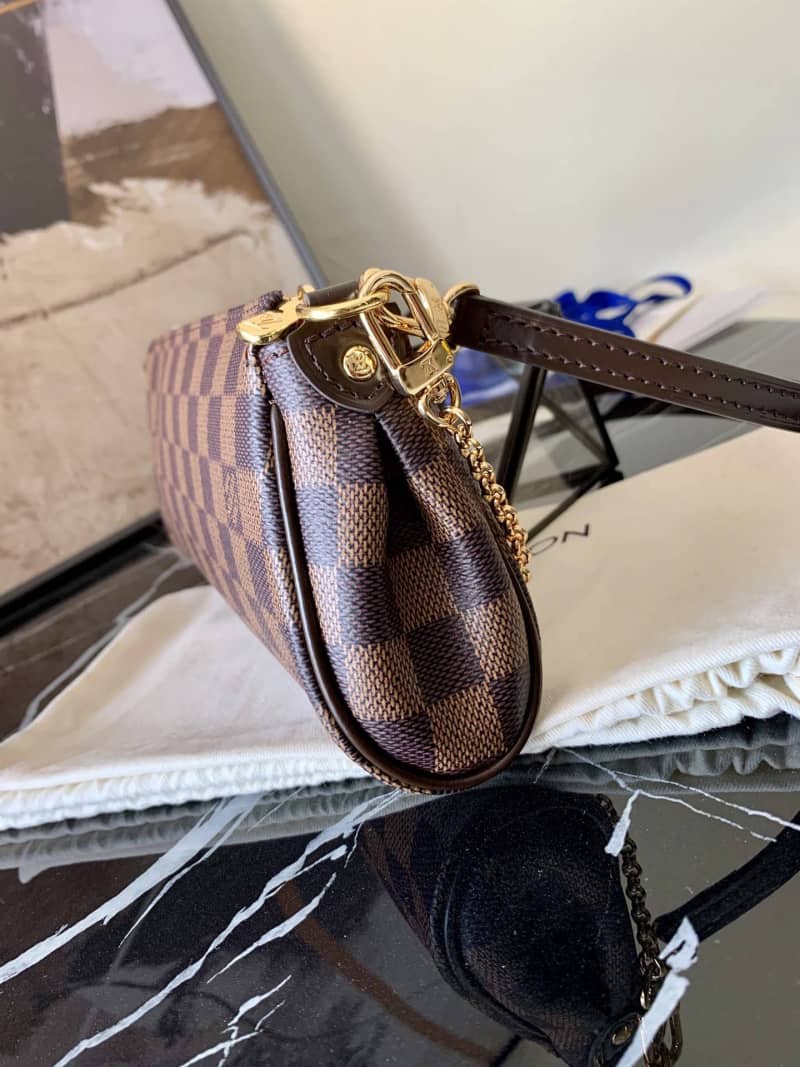 Best Replica Louis Vuitton Eva 2way Pouch Damier Chain Replica Bag N55213 - Colareps