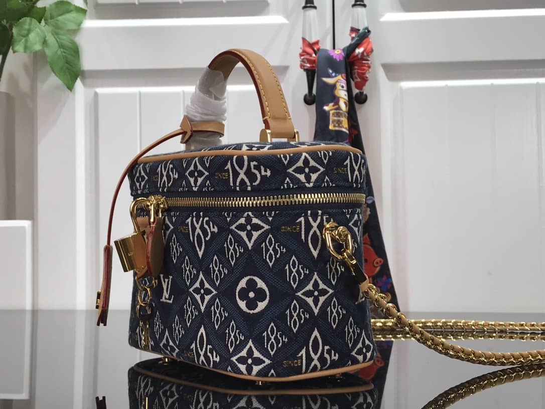 Best Replica Louis Vuitton Since 1854 Vanity PM Monogram Bag Replica M57403 - Colareps