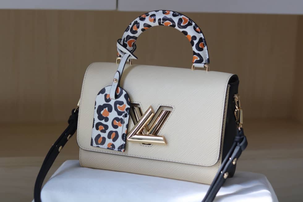 Best Replica Louis Vuitton Twist Leopard Handle Bag Epi Leather PM M50362 Replica Shoulder Bag - Colareps