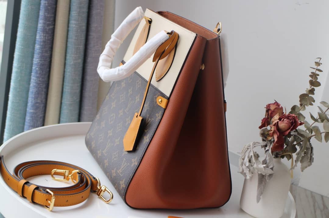 Best Replica Louis Vuitton Monogram Fold MM 2way Tote Replica White M45409 - Colareps