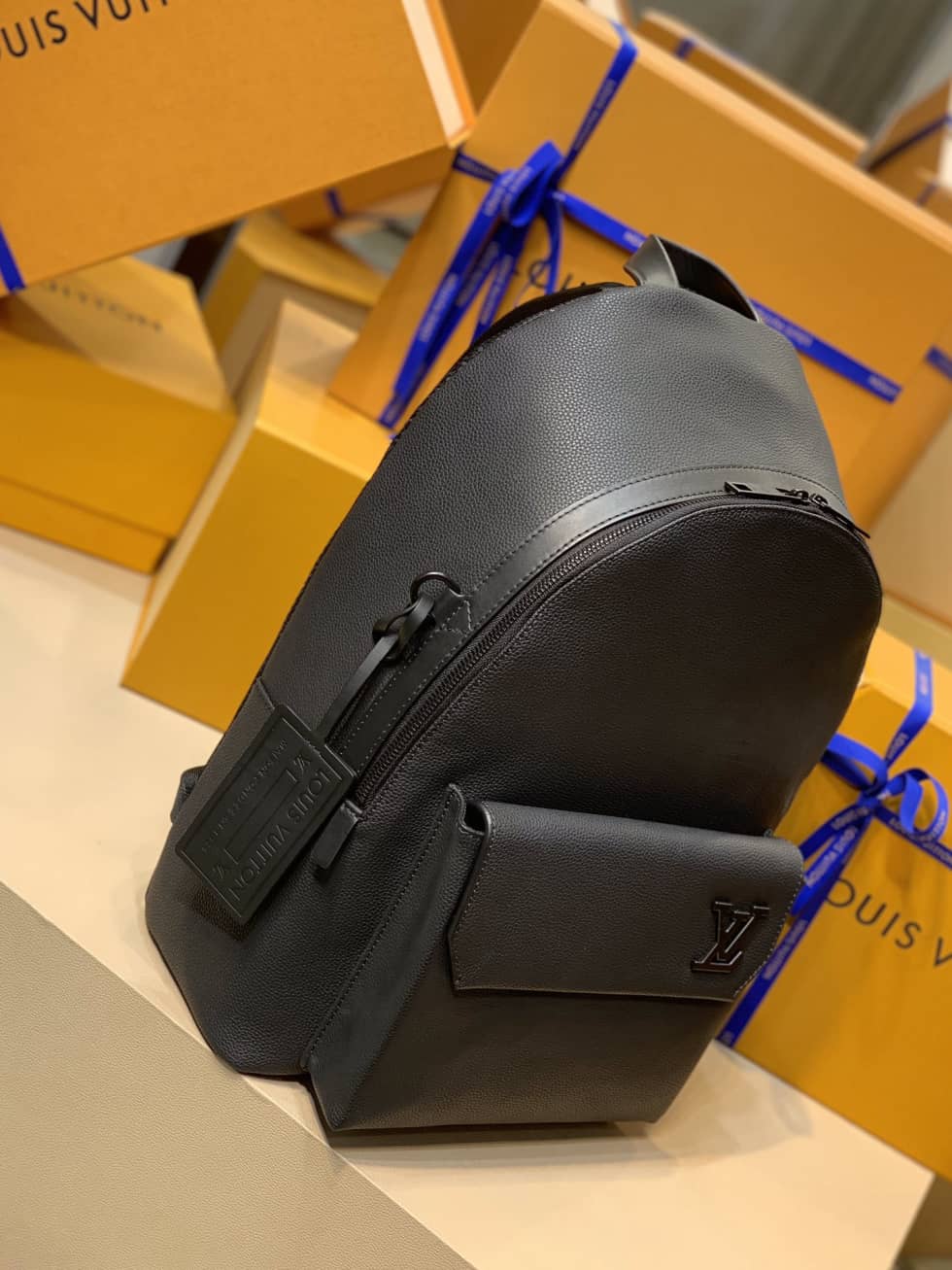 Best Replica Louis Vuitton Aerogram Leather Black M57079 Replica Backpack - Colareps