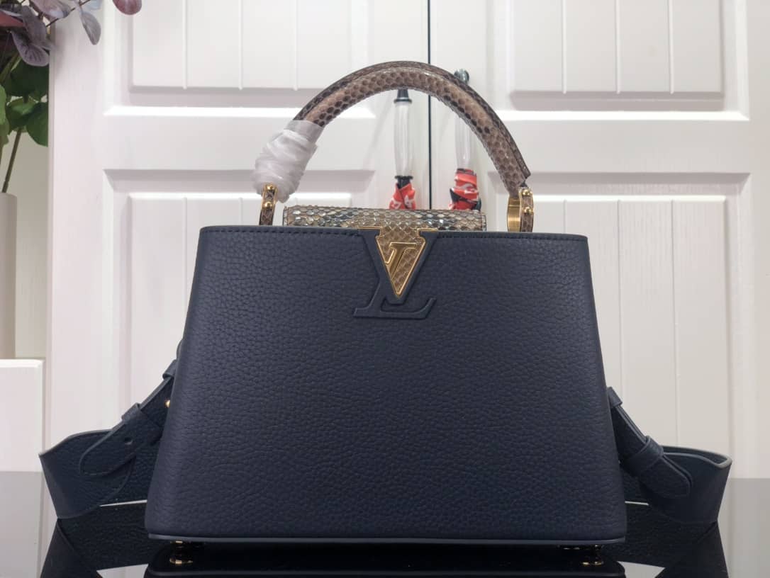 Best Replica Louis Vuitton Capucines Embroidery Replica Bag Blue M48865 - Colareps