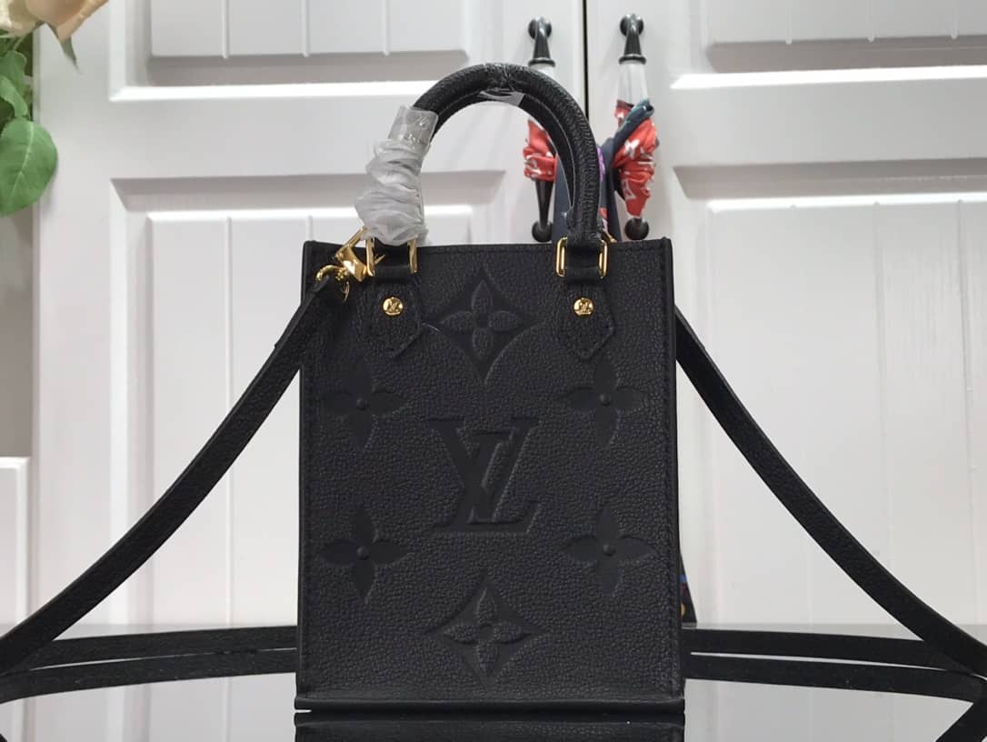 Best Replica Louis Vuitton Monogram Petit Sac Plat 2Way Replica Shoulder Bag Black M69442 - Colareps