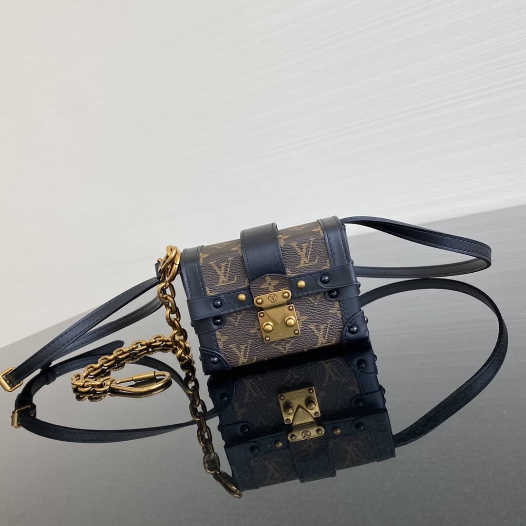 Best Replica Louis Vuitton Mini Trunk Monogram Canvas Key Chain Replica Bag 44188M - Colareps