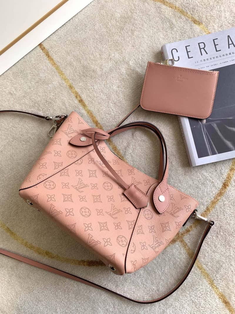 Best Replica Louis Vuitton Mahina Hina PM Leather Tote Replica Pink M54353 - Colareps