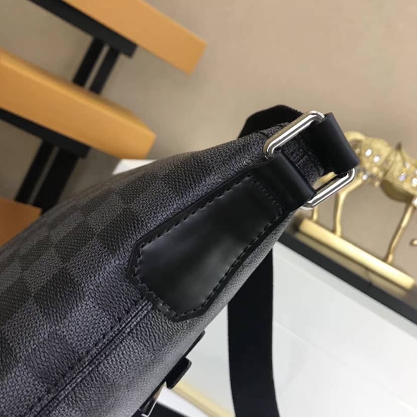 L0vis Vvtt0n Mick Mm Damier Shoulder Bag Replica N41106