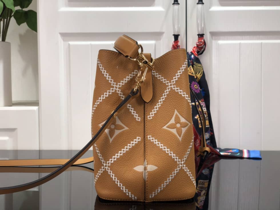 Best Replica Louis Vuitton NeoNoe MM Brown M46023 Replica Bucket Bag - Colareps