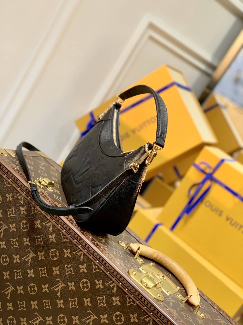 Best Replica Louis Vuitton Bagatelle Mini Black M46002 Replica Hobo - Colareps