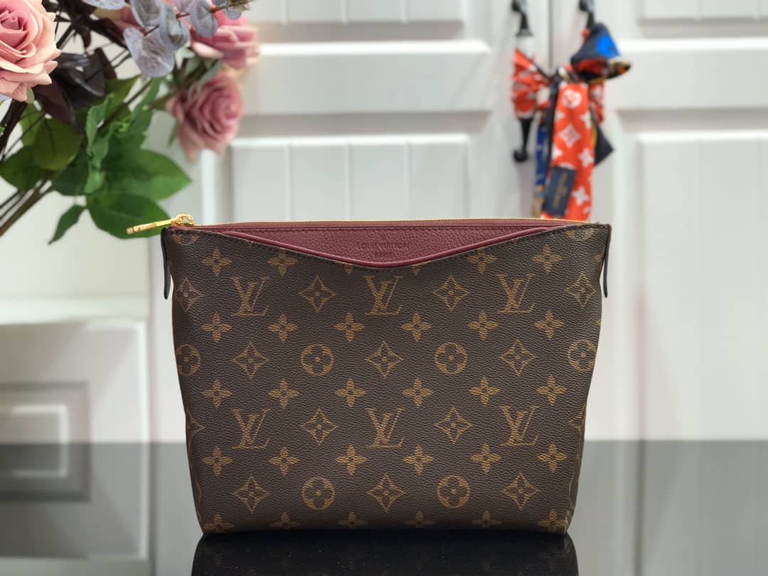 Best Replica Louis Vuitton Pallas Beauty Case Monogram Canvas Replica Purple M64123 - Colareps
