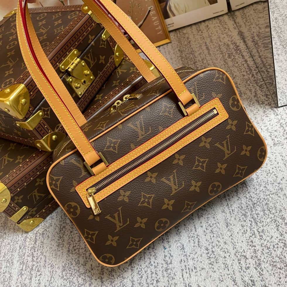 Best Replica Louis Vuitton Monogram Cite MM M51182 Replica Shoulder Bag - Colareps