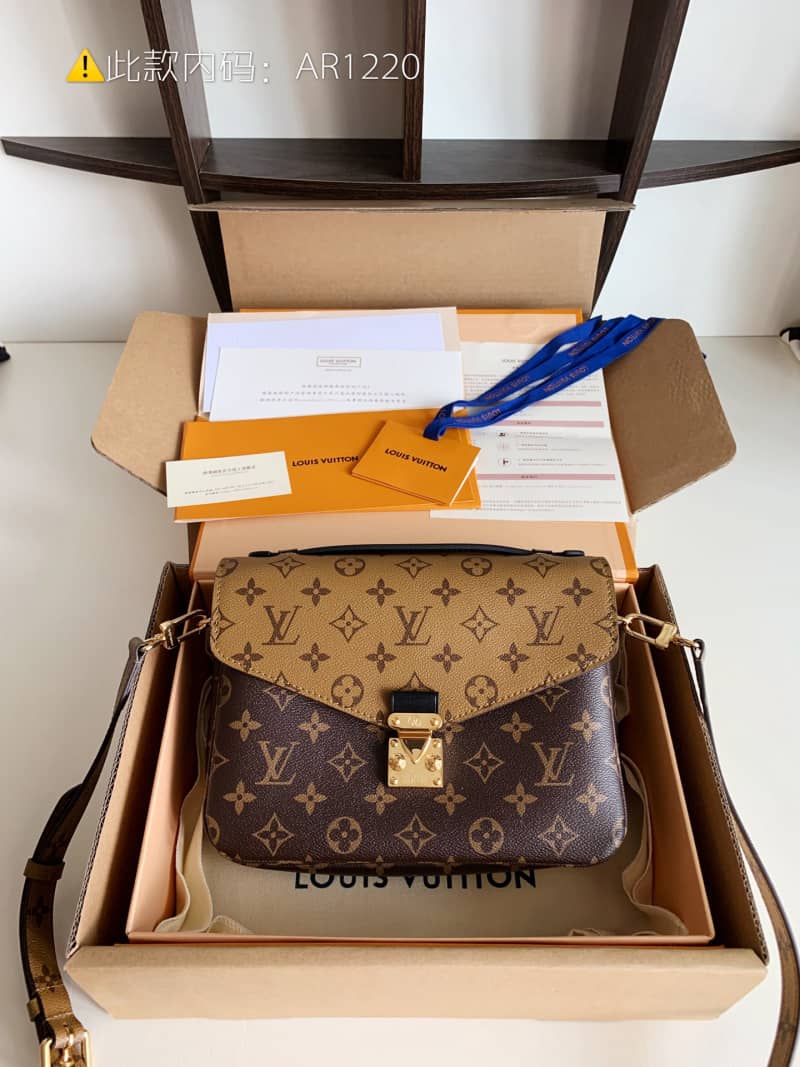 Best Replica Best Replica Louis Vuitton Pochette Metis Small Leather Crossbody Bag Replica M44876(ColaReps) - Colareps