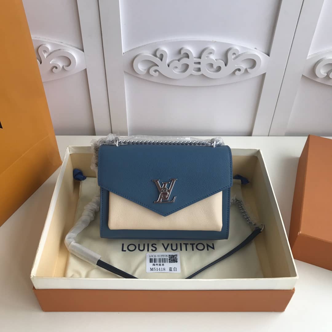 Best Replica Louis Vuitton MyLockMe BB Calf Chain Replica Shoulder Bag Blue White M51418 - Colareps