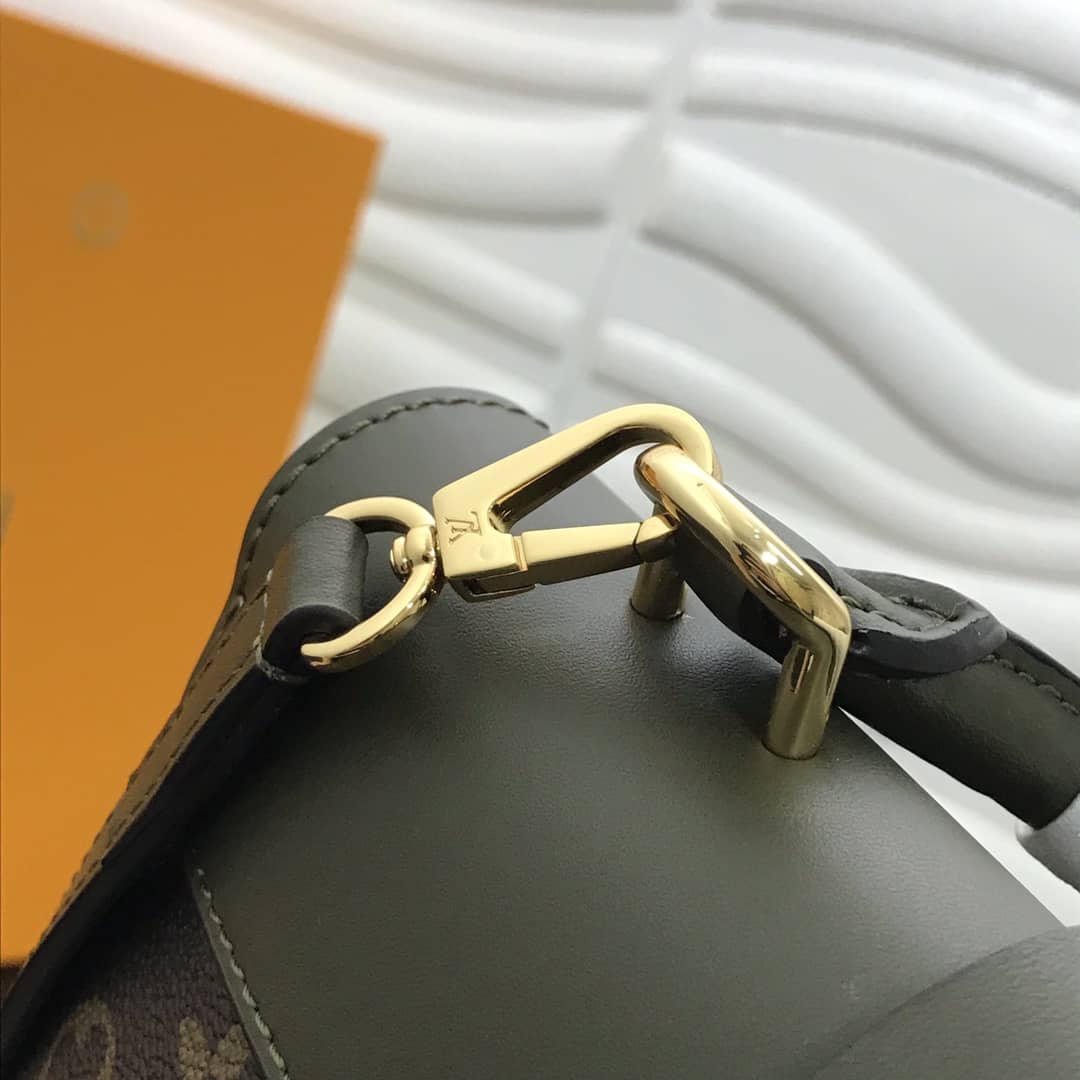 Best Replica Louis Vuitton Locky BB Replica Crossbody Bag Green M44321 - Colareps