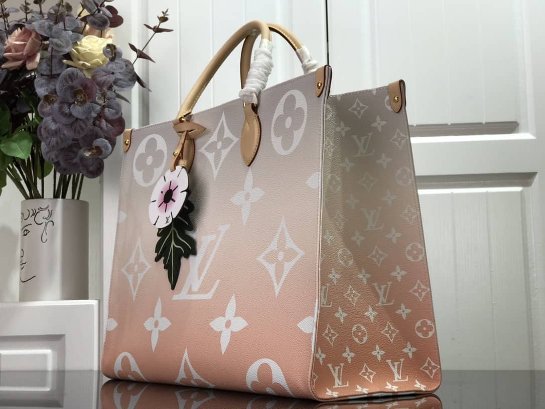Best Replica Louis Vuitton OnTheGo Gm By The Pool Tote Replica M57640 - Colareps