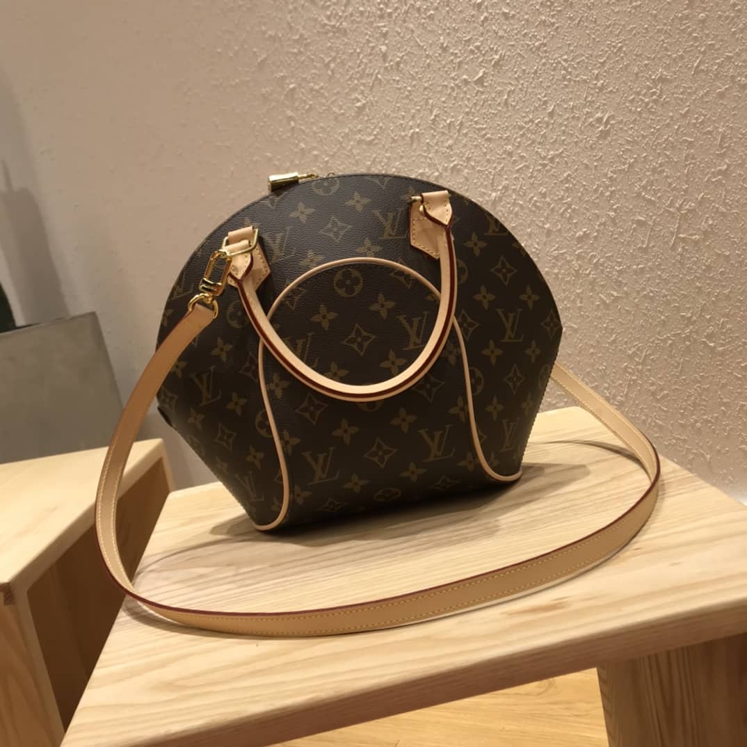 Best Replica Louis Vuitton Monogram Canvas Luxury Bags M61244 Replica - Colareps