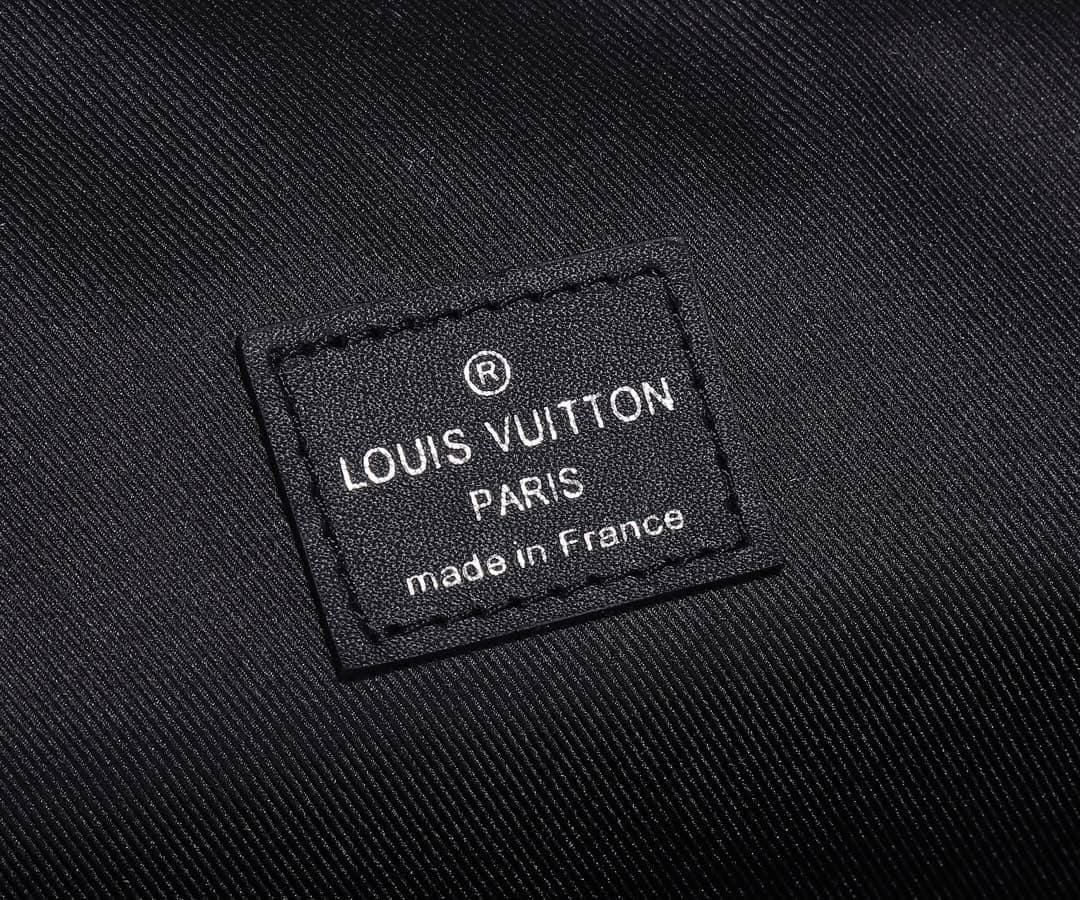 L0vis Vvtt0n Christopher Slim Taurillon Leather Black M58644 Replica Backpack